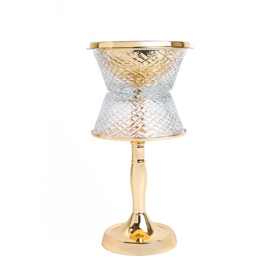 Show details for Crystal With Feet Clear Gold Burner Picture of Crystal With Feet Clear Gold Burner